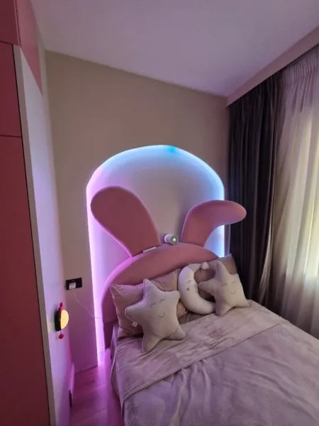 Tirane, shitet apartament 2+1+Ballkon Kati 1, 113 m² 452.000 € (Komuna Parisit)