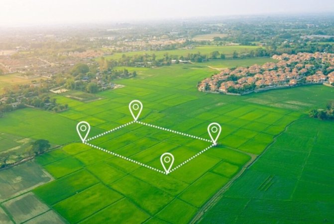 Tirane, shitet toke , 4.300 m² (VISHNJE)