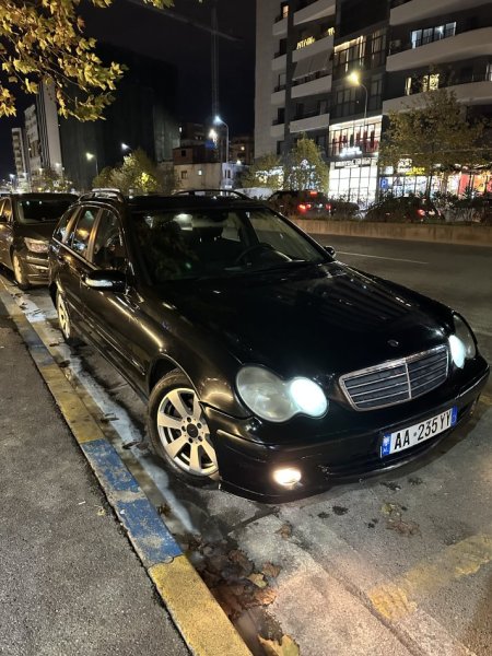 Tirane, shes Nafte, e zeze 3.300€