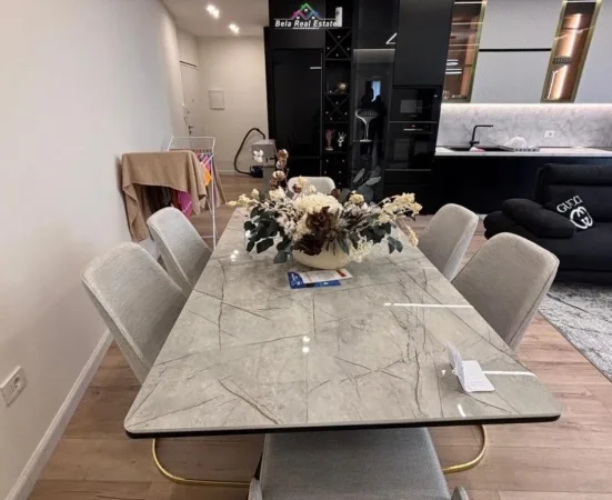 Tirane, shes apartament 1+1 Kati 3, 99 m² 330.000 € (Rruga Mine Peza)