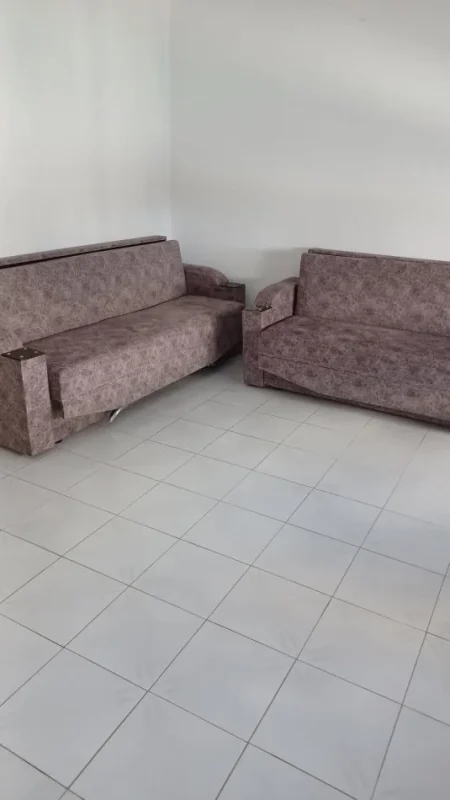 Tirane, jepet me qera apartament 1+1 Kati 3, 65 m² (Pran Prokuroris, Rruga Mine Peza)