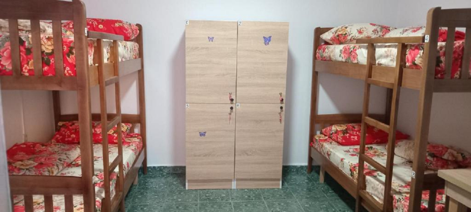 Me qera - Dhoma të përbashkëta mix, private dhe vetëm vajzash nga 7.5 euro dita, ose mujore nga 200euro