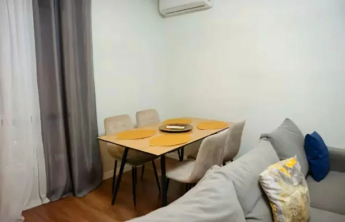 Tirane, jepet me qera apartament 2+1 , 100 m² 850 € (Prane Rruges Siri Kodra)