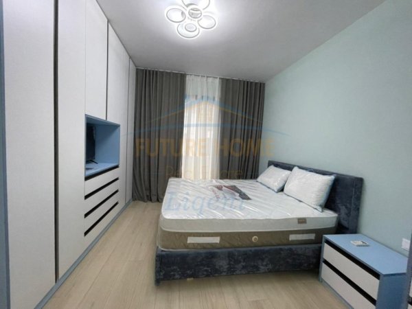 Tirane, jepet me qera apartament 2+1 Kati 1, 112 m² 1.200 € (Liqeni i Thate)
