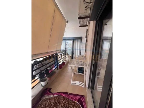 Tirane, shes apartament 2+1+Ballkon Kati 8, 103 m² 155.000 € 