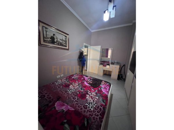 Tirane, shes apartament 2+1+Ballkon Kati 8, 103 m² 155.000 € 