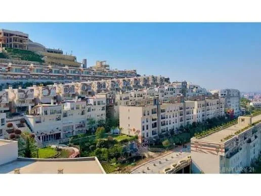 Tirane, shitet apartament 2+1+Ballkon Kati 2, 98 m² 157.866 € (Kodra e Diellit)