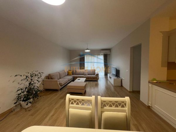 Tirane, shitet apartament 2+1+Ballkon Kati 2, 111 m² (Kopshti Zoologjik)
