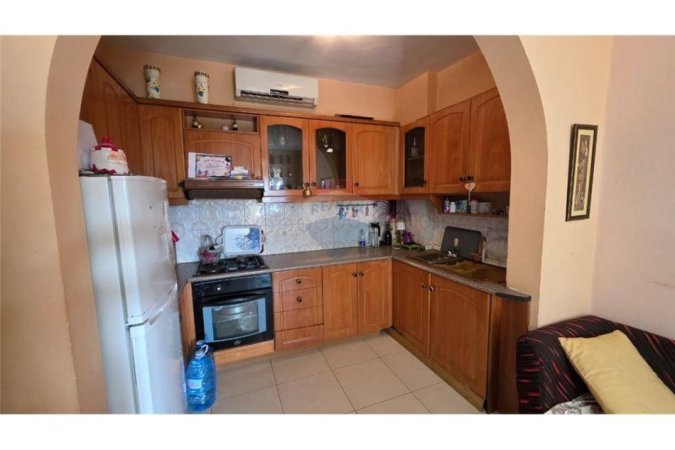 Vlore, shitet 2+1 Kati 5, 90 m² 88.000 € (Rruga Ali Demi,Vlore)
