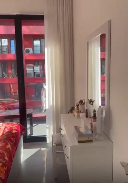 Tirane, jepet me qera apartament 1+1+Ballkon Kati 6, 500 € 