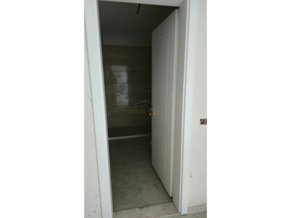 Tirane, shitet apartament 2+1 Kati 11, 138 m² 137.000 € (Bulevardi Blu Kamez)