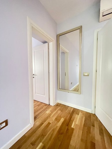 Tirane, jepet me qera apartament 2+1 Kati 1, 85 m² 1.190 € (Bardhok Biba)