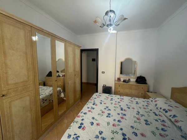 Shitet Apartament 1+1 në Zemër të Malit të Robit ne Durrës, 98.000 €URO