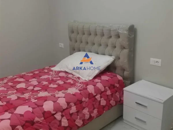 Tirane, jap me qera apartament 2+1 Kati 0, 150 m² 800 € 