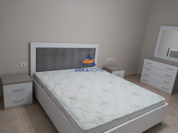Shqiperi, jepet me qera apartament 1+1+Ballkon Kati 1, 60 m² 519 €