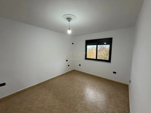 Tirane, shes apartament 2+1 Kati 4, 72 m² 225.000 € 