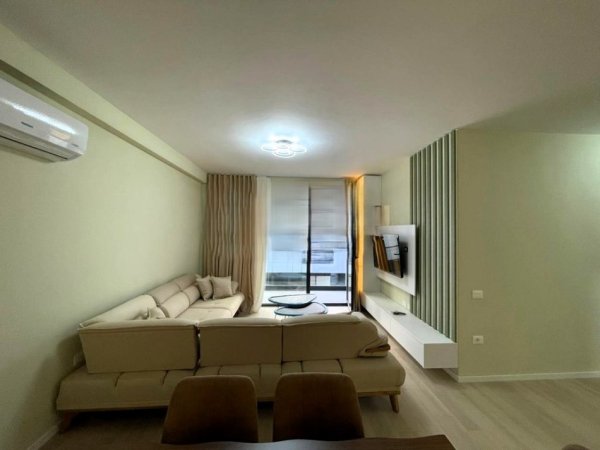 Tirane, jepet me qera apartament 2+1 Kati 2, 113 m² 1.200 € (liqeni thate)