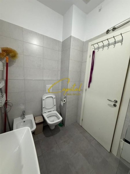Tirane, jepet me qera apartament 1+1 Kati 4, 65 m² 450 € (RRUGA E KAVAJES)