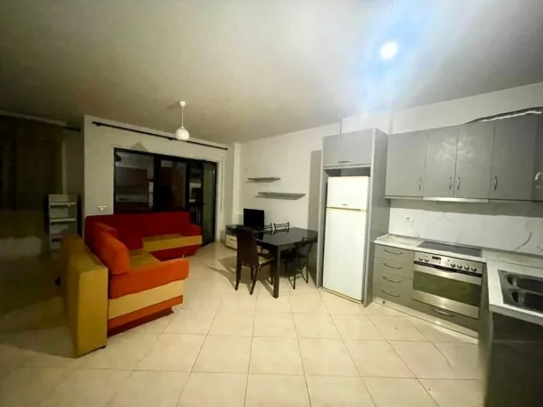 Tirane, shitet apartament 2+1 Kati 4, 102 m² 155.000 € (Astir)