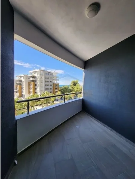 Shqiperi, shitet apartament 2+1+Ballkon Kati 3, 138 m² 303.600 € 