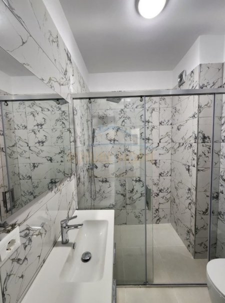 Shqiperi, shitet apartament 2+1+Ballkon Kati 3, 138 m² 303.600 € 