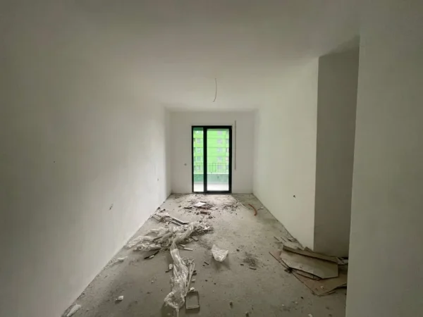 Tirane, shitet apartament 3+1+Ballkon Kati 5, 121 m² 175.000 € (Rruga 5 Maji, Tiranë)