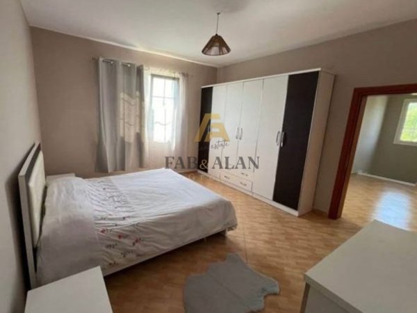Fushe Kruje, shitet shtepi 2 Katshe , 192 m² 135.000 €