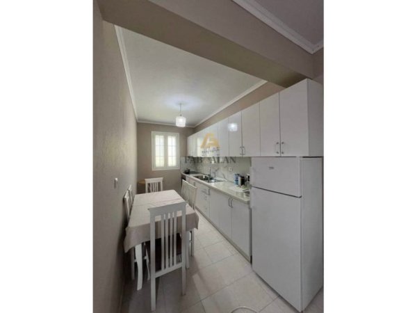 Fushe Kruje, shitet shtepi 2 Katshe , 192 m² 135.000 €