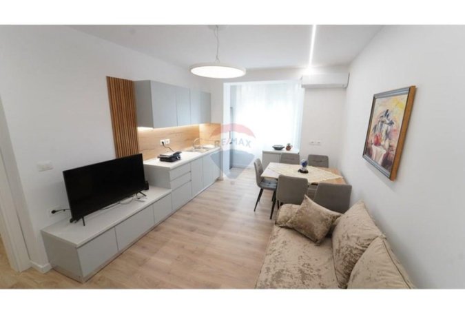 Tirane, jepet me qera apartament 1+1 , 65 m² 650 € (Rruga Ferit Xhajko,)