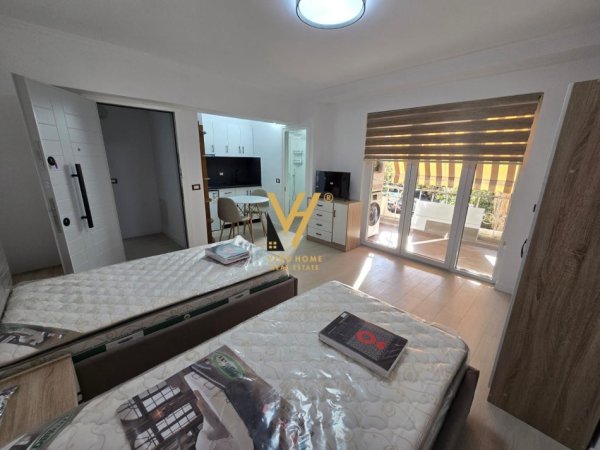 Tirane, jepet me qera garsonier Kati 2, 36 m² 550 € (QENDER)