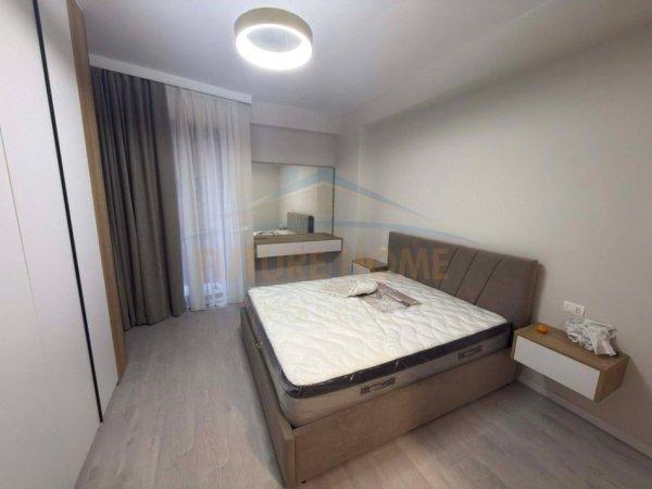 Tirane, jepet me qera apartament 2+1 Kati 5, 121 m² 600 € (Kompleksi "Urban Gate", Unaza e re)