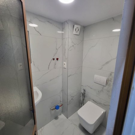 Tirane, jepet me qera ambjent biznesi Kati 0, 35 m² 650 € (PRANE STADIUMI DINAMO)