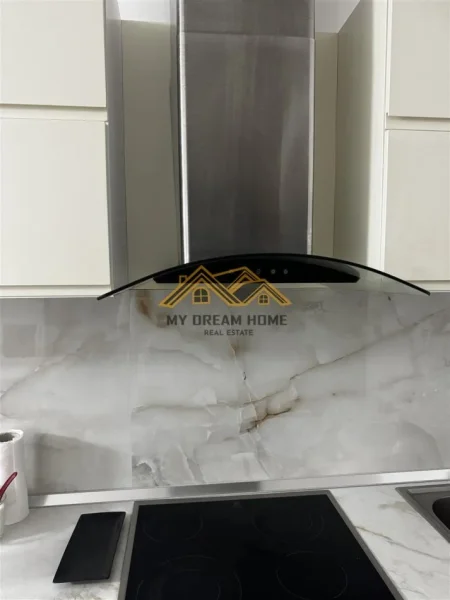 Durres, shitet shtepi 2+1 Kati 2, 200 m² 130.000 € (SPITALI DURRES)