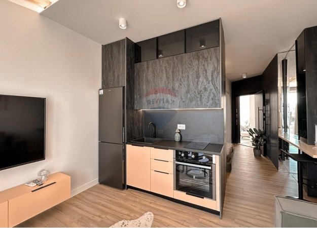 Tirane, shitet apartament 1+1 Kati 9, 42 m² 85.000 € (Rruga Tom Plezha)