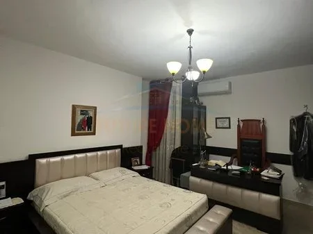 Durres, shitet apartament 1+1 Kati 5, 80 m² 150.000 € 