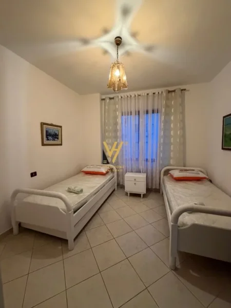 Tirane, jepet me qera apartament 2+1+Ballkon Kati 5, 80 m² 500 € (ASTIR)