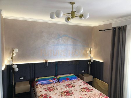 Durres, shitet 1+1 Kati 8, 75 m² 140.000 € 