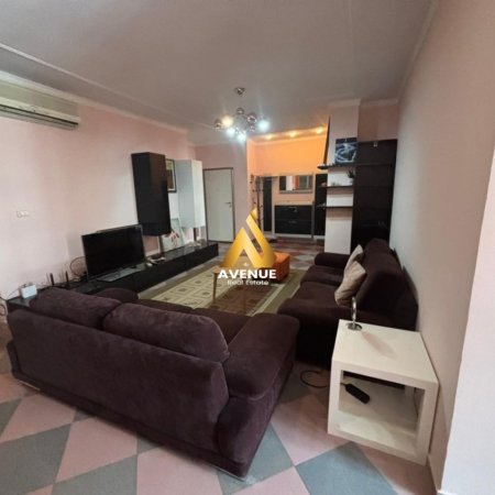 Tirane, jepet me qera apartament 2+1 Kati 8, 95 m² 780 € (Rruga Nikolla Tupe)