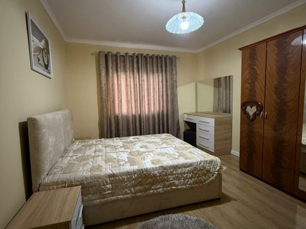 Tirane, shes apartament 2+1+Ballkon Kati 5, 75 m² 135.000 € (Ali Demi te Shkolla 1 Maji)
