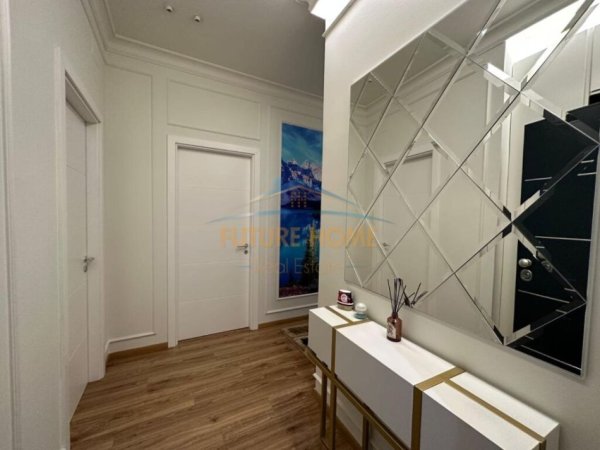 Tirane, jap me qera apartament 2+1+Ballkon Kati 11, 114 m² 1.500 € (RRUGA E ELBASANIT)