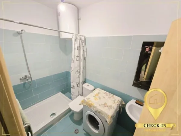 Tirane, jepet me qera apartament 1+1+Aneks+Ballkon Kati 5, 70 m² 520 € (Kompleksi Grand)