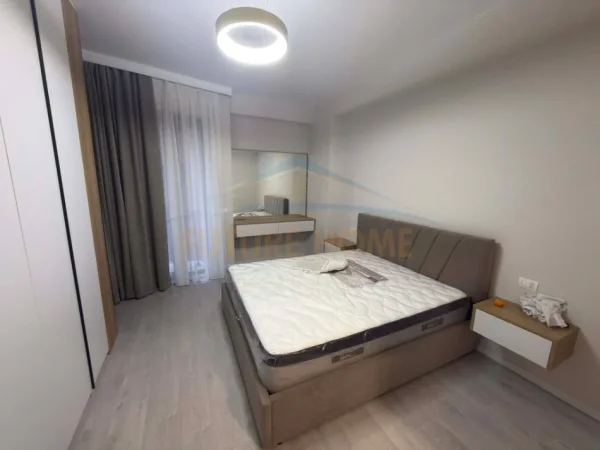 Qera , Apartament 2+1+2 ,Unaza e Re , Tirane 600 €