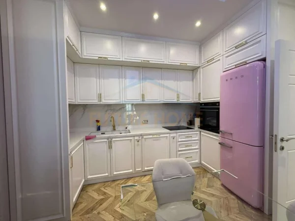 Tirane, shitet apartament 2+1 Kati 9, 103 m² 350.000 € (Square 21, Rruga e Kavajes, Tiranë)