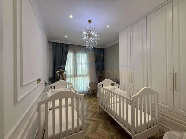 Tirane, shitet apartament 2+1 Kati 9, 103 m² 350.000 € (Square 21, Rruga e Kavajes, Tiranë)