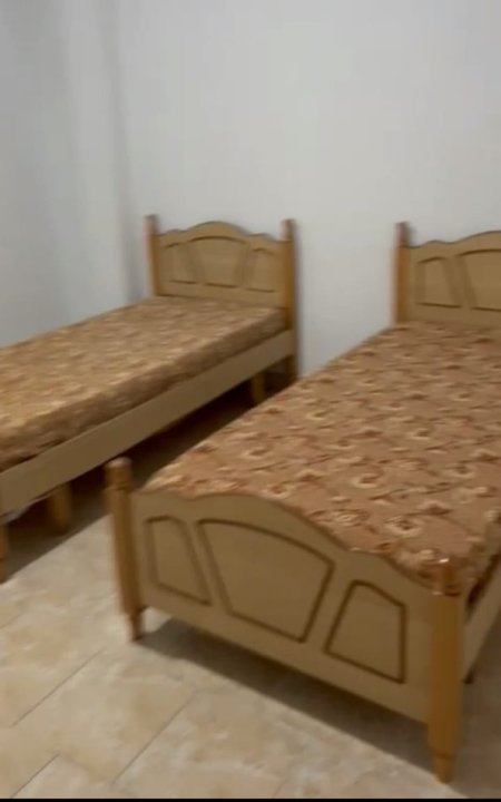 Tirane, jepet me qera apartament 2+1 Kati 3, 290 € 