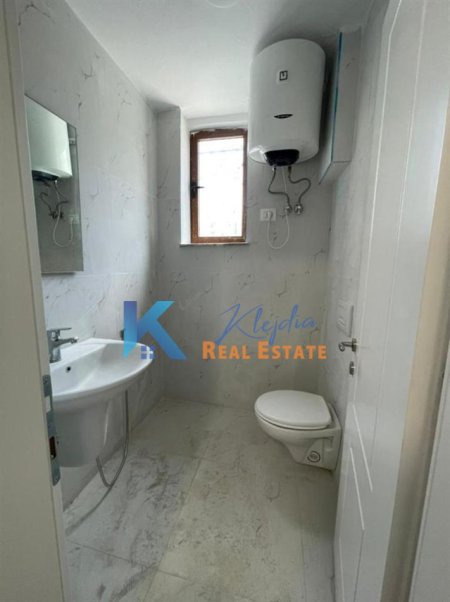 Tirane, jap me qera ambjent biznesi Kati 0, 70 m² 820 € (afer Stadiumit Dinamo)