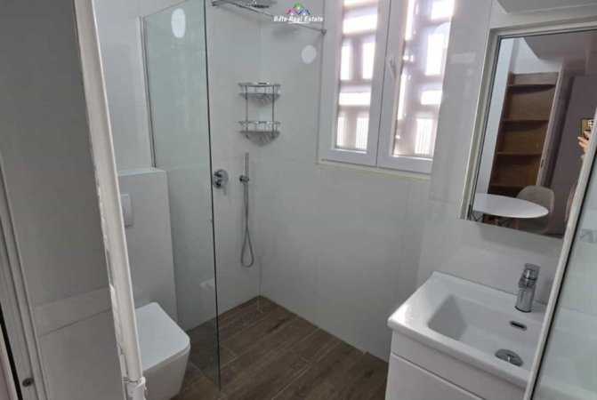 Tirane, jepet me qera garsonier 1+1 Kati 2, 36 m² 550 € (Qender)