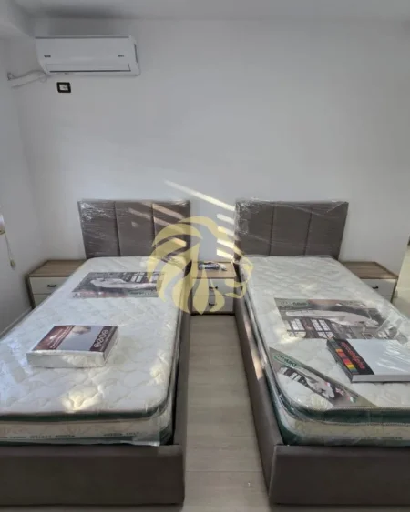 Tirane, jepet me qera garsonier 1+1 , 34 m² 500 € 