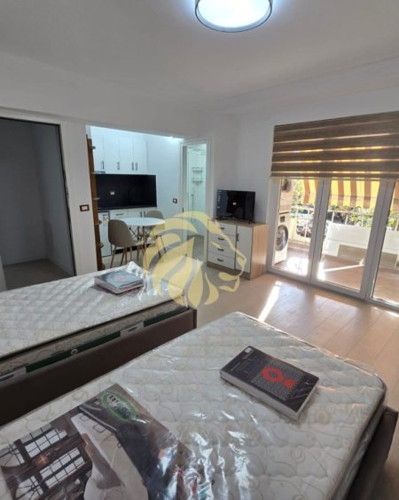 Tirane, jepet me qera garsonier 1+1 , 34 m² 500 € 
