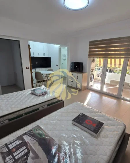 Tirane, jepet me qera garsonier 1+1 , 34 m² 500 € 